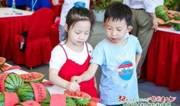 小朋友吃瓜现场,小朋友欢乐吃瓜现场大揭秘