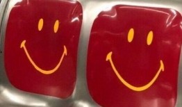 职场吃瓜文案搞笑,一场办公室的欢乐盛宴